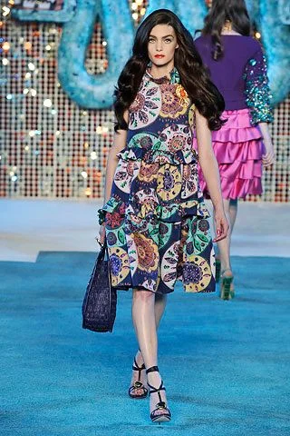 Look 32